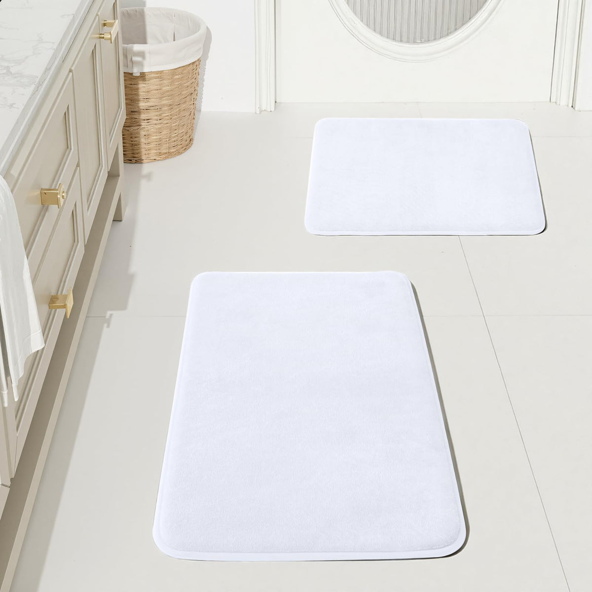 HUXMEYSON Bathroom Rugs Sets 3 Piece, Non-Slip & Quick Dry Bath Mat Set, Ultra Soft Velvet Bath Rugs for Bathroom, Toilet and Shower Floor, Grey