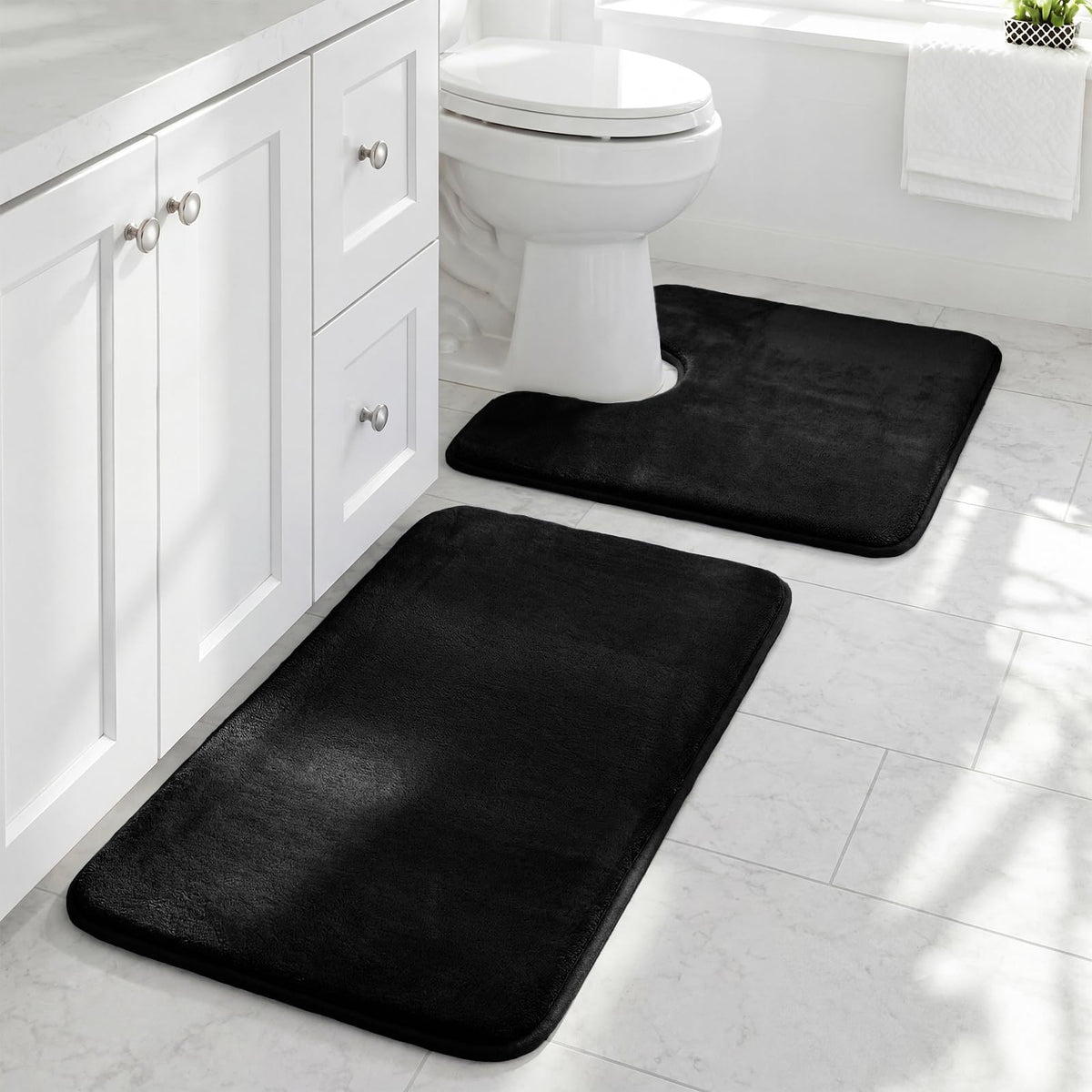 HUXMEYSON Bathroom Rugs Sets 2 Piece, Non-Slip & Quick Dry Bath Mat Set, Ultra Soft Velvet Bath Rugs for Bathroom, Toilet and Shower Floor, Navy