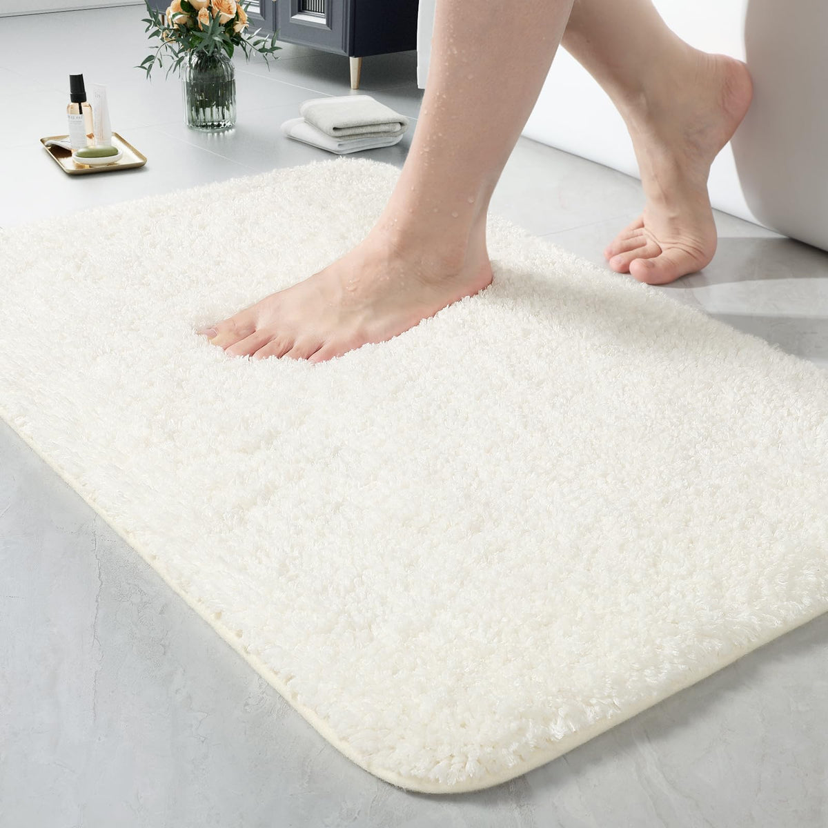LOCHAS Bathroom Rug Runner 24x60 Inch, Bath Rugs Non Slip, Grey