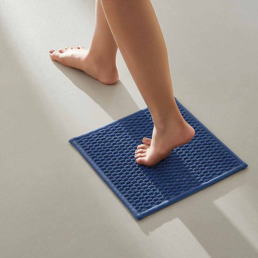 TYUU Bathroom Rugs Non Slip Washable, Super Absorbent Thin Bath Mat Small Quick Dry Low Pile Bathroom Rug, Dark Grey 16"x24"