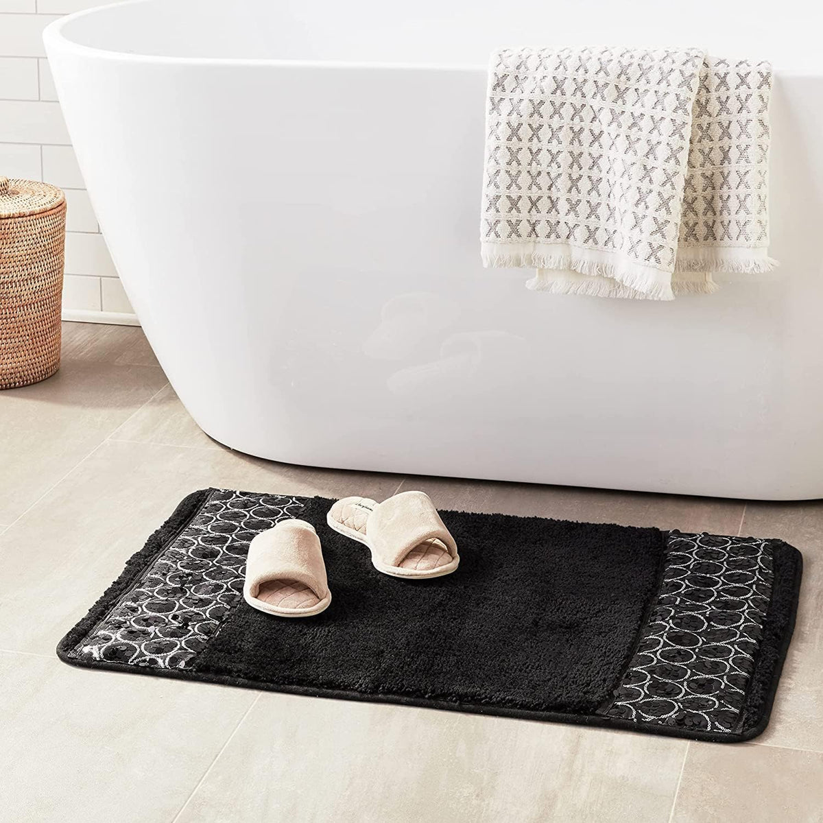 Zahari Home Spindle Modern Bathroom Towel Set - 3 Piece Bath, Hand, and Wash Towels - Classic Luxury Contemporary Decor - Beautiful Gold Unique Design Bath Ensemble