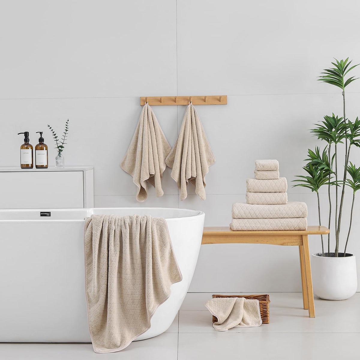 Hailea Luxury Bath Towels Set - 12 Piece (4 Large Bath Towels,4 Hand Towels,4 Washcloths), 100% Microfiber,Extra Absorbent Super Soft & Quick Dry,Complete Family Pack for Bathroom Gym Pool,Camel