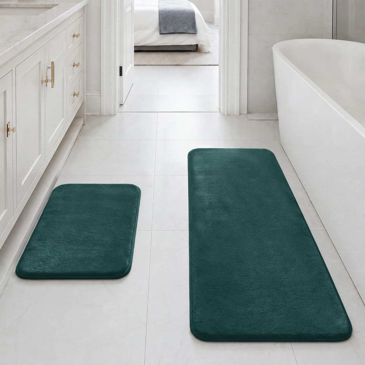 HUXMEYSON Bathroom Rugs Sets 2 Piece, Non-Slip & Quick Dry Bath Mat Set, Ultra Soft Velvet Bath Rugs for Bathroom, Toilet and Shower Floor, Navy