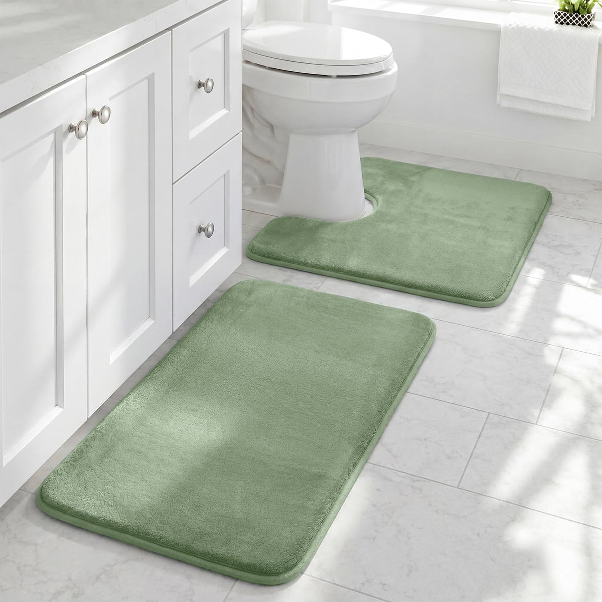 HUXMEYSON Bathroom Rugs Sets 2 Piece, Non-Slip & Quick Dry Bath Mat Set, Ultra Soft Velvet Bath Rugs for Bathroom, Toilet and Shower Floor, Navy