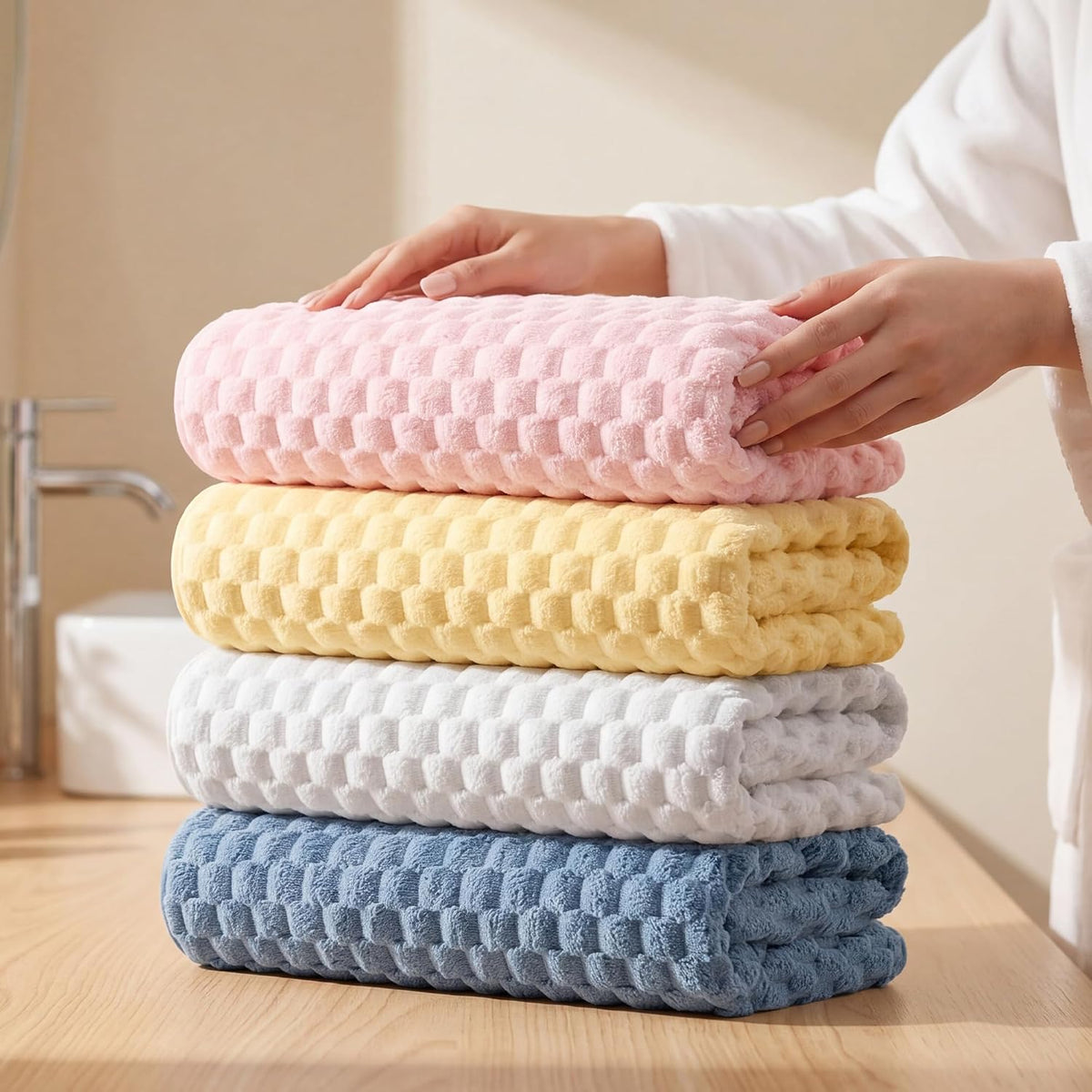 REDKISS 4 Pack Microfiber Bath Towels, Quick Dry, Super Soft, 27"x55"