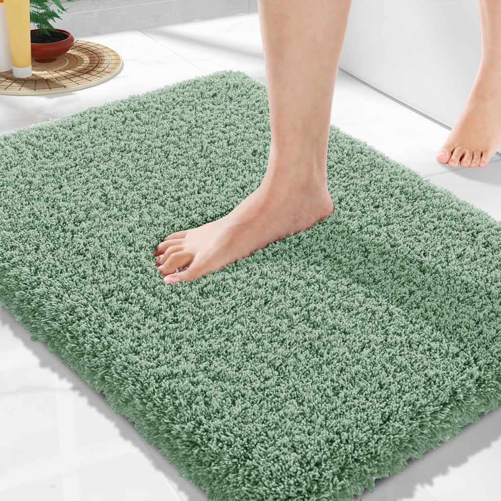 Yimobra Bathroom Rugs Non Slip Washable 32X20, Ultra Soft and Water Absorbent Bath Mats, Plush Fluffy Shower Mat Outside, Microfiber Thick Matts for Bathroom Floor/Tub, Light Gray and White