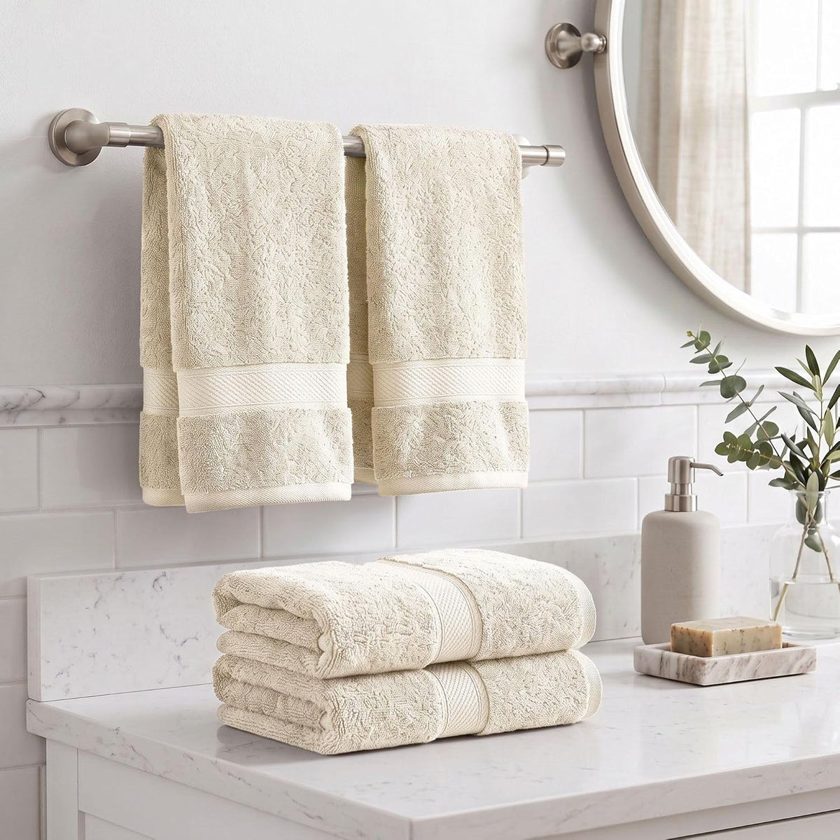 SUPERIOR Egyptian Cotton Plush & Absorbent, Hand Towel Set of 4, Cream