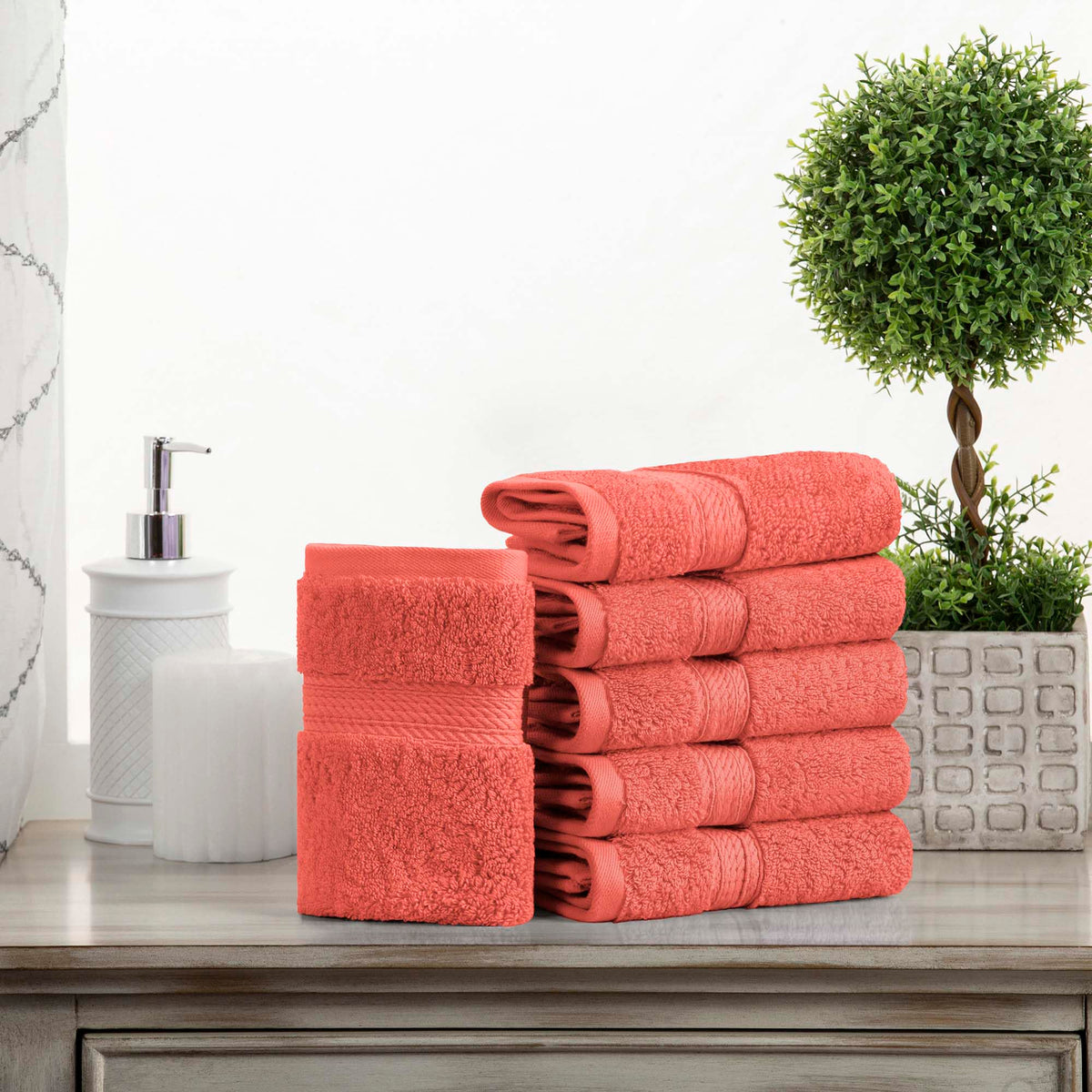 SUPERIOR Egyptian Cotton Plush & Absorbent, Hand Towel Set of 4, Cream