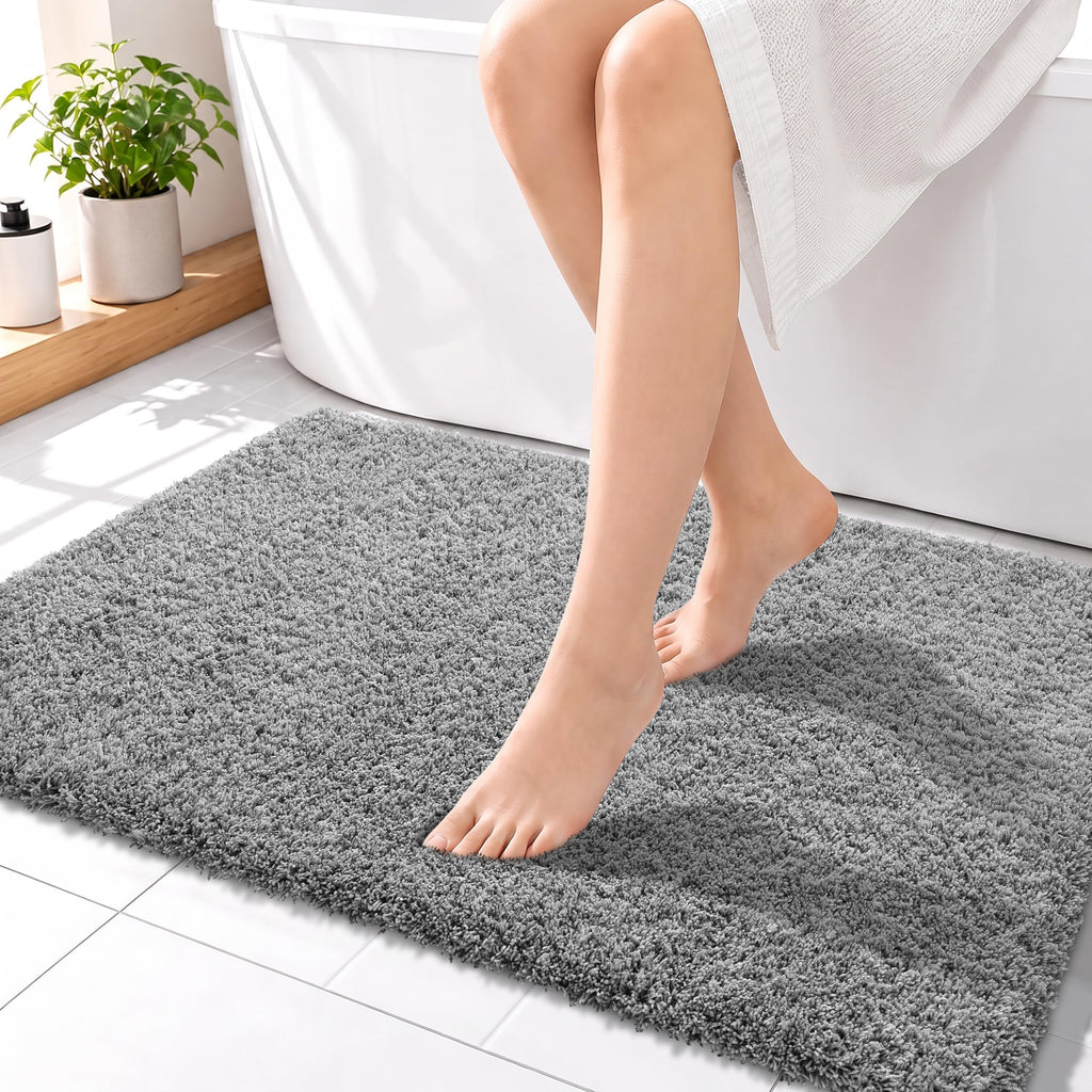 Yimobra Bathroom Rugs Non Slip Washable 32X20, Ultra Soft and Water Absorbent Bath Mats, Plush Fluffy Shower Mat Outside, Microfiber Thick Matts for Bathroom Floor/Tub, Light Gray and White