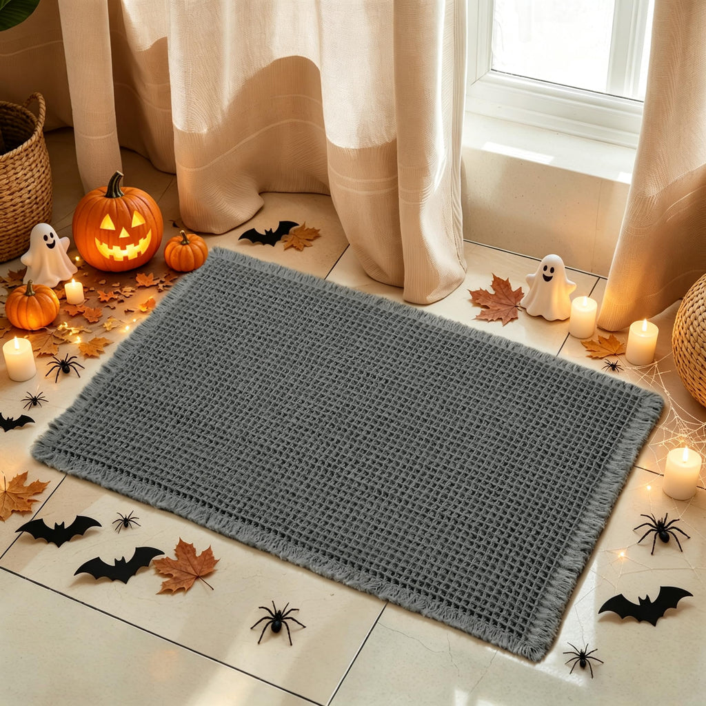 SUBRTEX Bathroom Rugs Chenille Bath Rug Soft Short Plush Bath Mat Soft Shower Mat Water Absorbent Shower Mat Quick Dry Machine Washable(White,18" x 24")