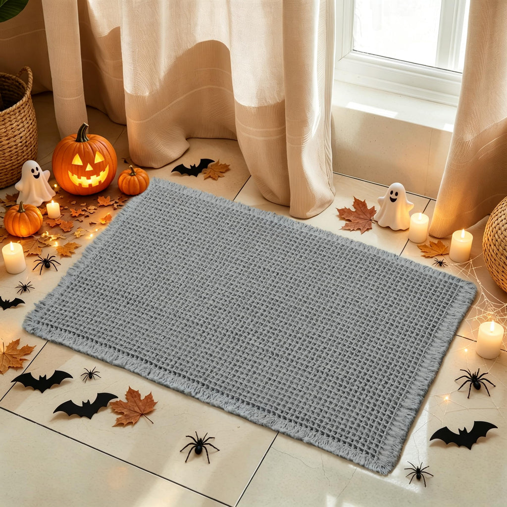 SUBRTEX Bathroom Rugs Chenille Bath Rug Soft Short Plush Bath Mat Soft Shower Mat Water Absorbent Shower Mat Quick Dry Machine Washable(White,18" x 24")